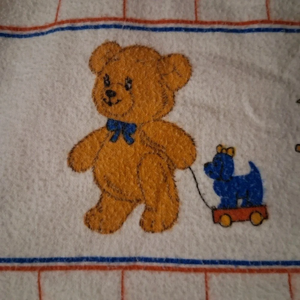 Vtg 80s Dundee Teddy Bear‎ Boy Girl AOP Flannel Receiving Blanket Primary Colors